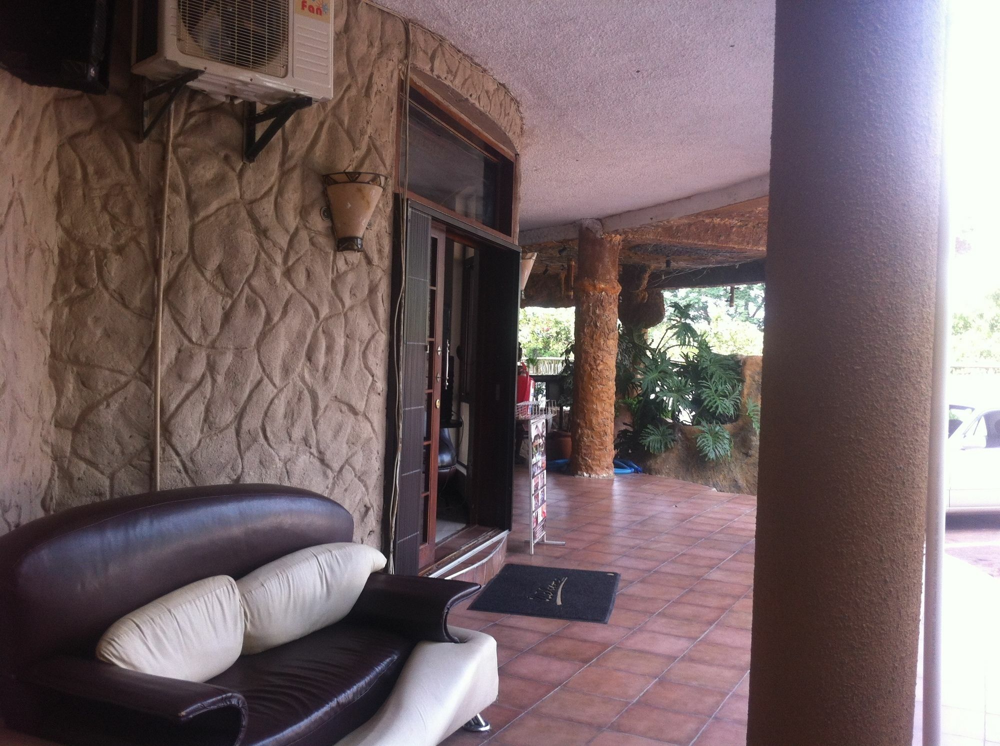 African Home Hotel Gaborone Exterior photo